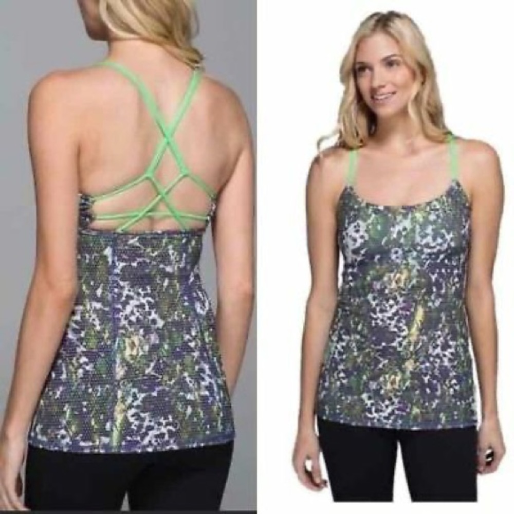 EUC Lululemon ❤️ Dancing Warrior PISTACHIO tank top